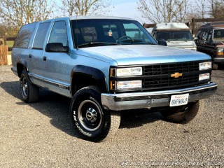 Chevrolet Suburban 2500 | 7.4L V8 | 4x4 1993