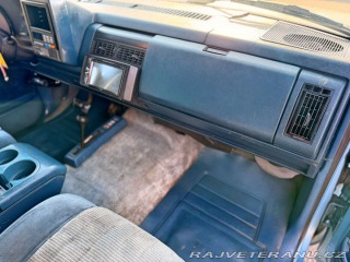 Chevrolet Suburban 2500 | 7.4L V8 | 4x4 1993
