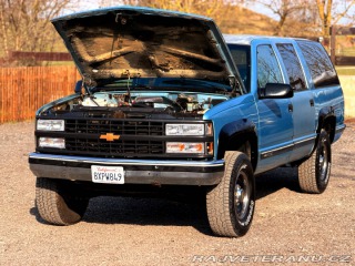 Chevrolet Suburban 2500 | 7.4L V8 | 4x4 1993