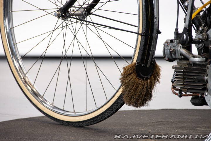 Ostatní značky Ostatní modely Bianchi mod. CESARE 1939