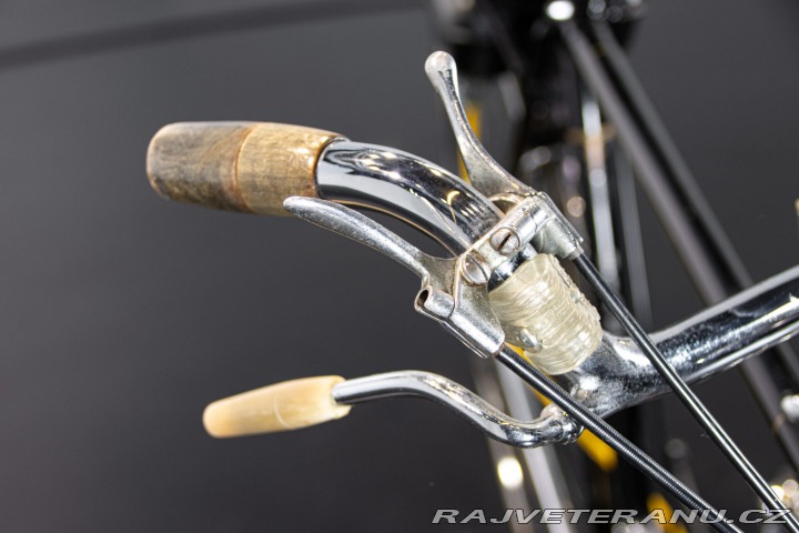 Ostatní značky Ostatní modely Bianchi mod. CESARE 1939