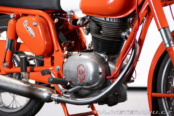 Ostatní značky Ostatní modely Gilera GIUBILEO 175 EXTRA 1963