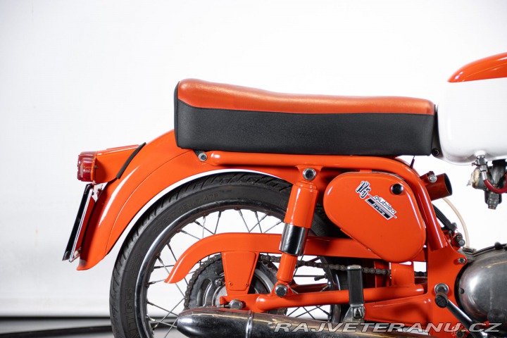 Ostatní značky Ostatní modely Gilera GIUBILEO 175 EXTRA 1963