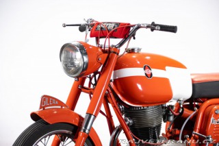 Ostatní značky Ostatní modely Gilera GIUBILEO 175 EXTRA 1963