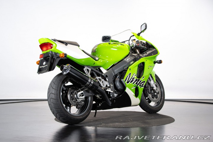Kawasaki ZX ZX-7R NINJA 1999