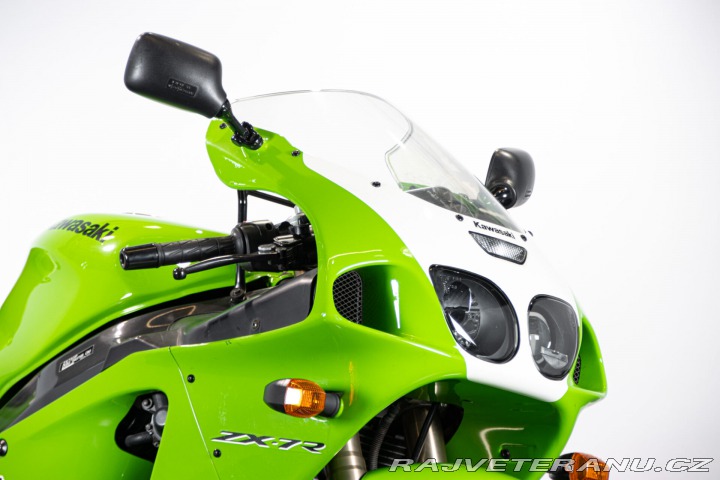 Kawasaki ZX ZX-7R NINJA 1999