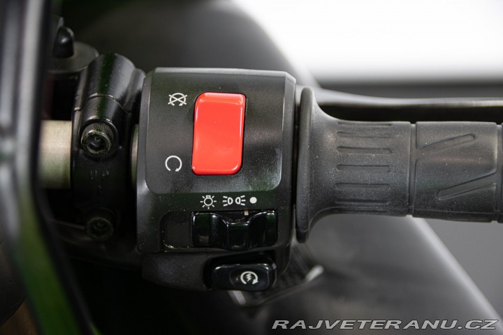 Kawasaki ZX ZX-7R NINJA 1999