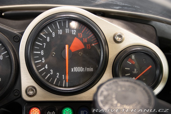 Kawasaki ZX ZX-7R NINJA 1999