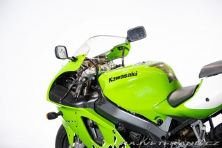 Kawasaki ZX ZX-7R NINJA 1999