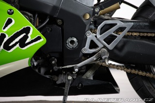 Kawasaki ZX ZX-7R NINJA 1999