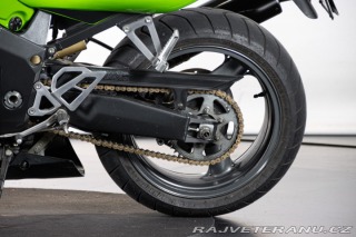 Kawasaki ZX ZX-7R NINJA 1999