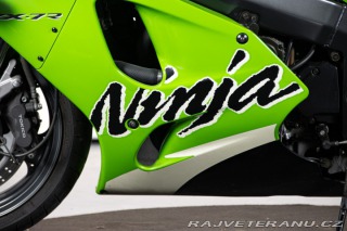 Kawasaki ZX ZX-7R NINJA 1999