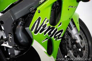 Kawasaki ZX ZX-7R NINJA 1999