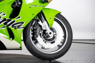 Kawasaki ZX ZX-7R NINJA 1999