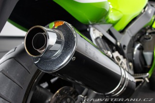 Kawasaki ZX ZX-7R NINJA 1999