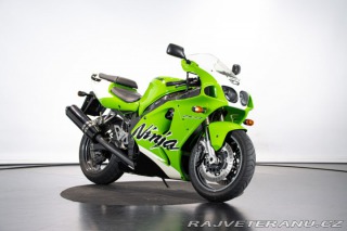 Kawasaki ZX ZX-7R NINJA 1999