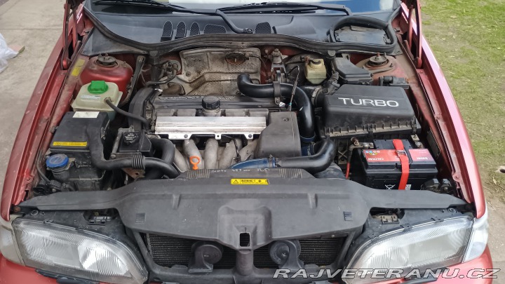 Volvo Ostatní modely V70 T5 1997