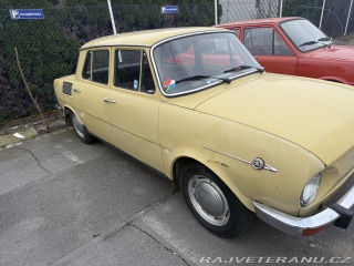 Škoda 100 