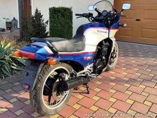 Kawasaki GPZ 900R, 1987 1987