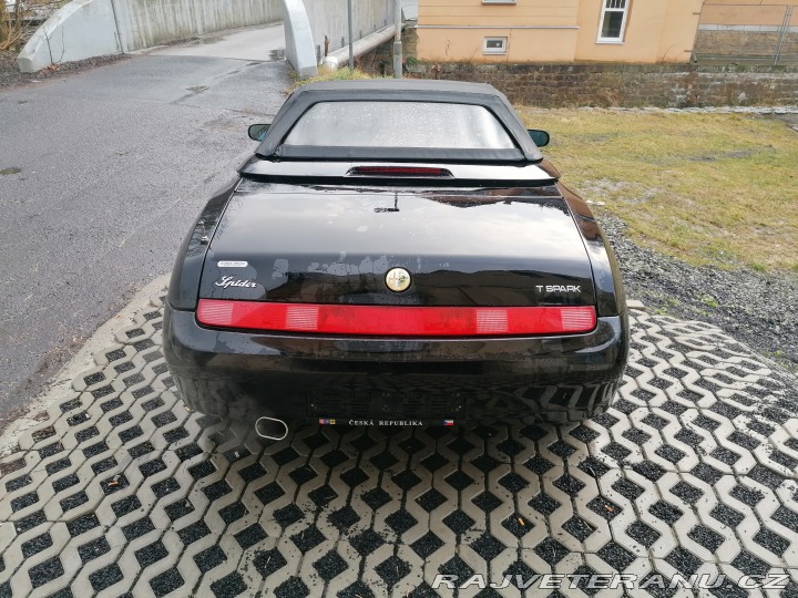 Alfa Romeo Spider 1.8 TS 16V 1998