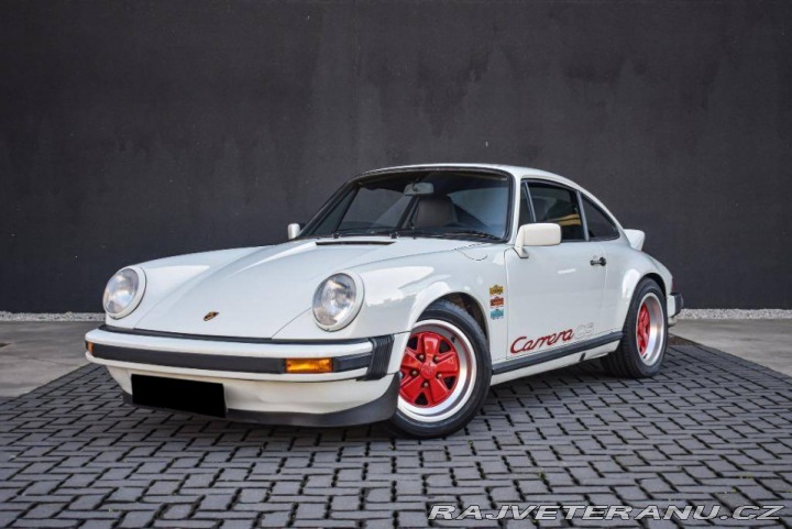 Porsche 911 Carrera CS coupe 1982