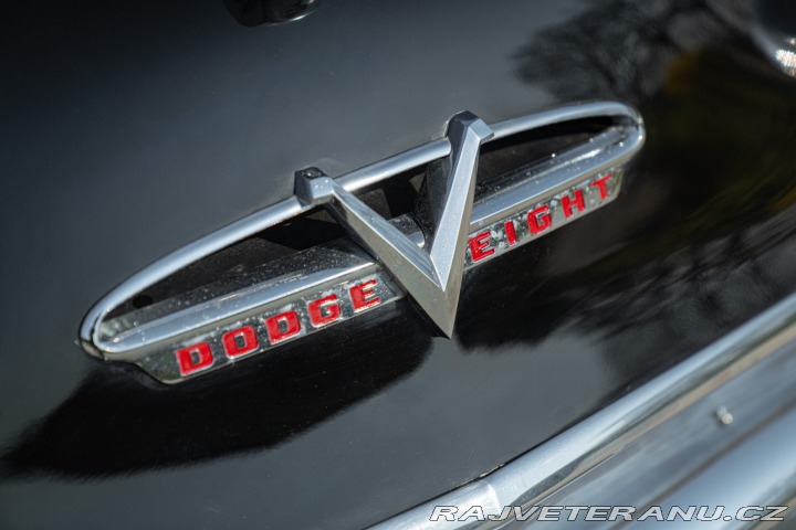 Dodge Ostatní modely V-EIGHT 1953