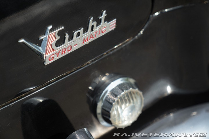 Dodge Ostatní modely V-EIGHT 1953