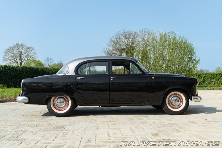 Dodge Ostatní modely V-EIGHT 1953