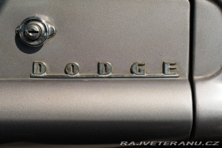 Dodge Ostatní modely V-EIGHT 1953