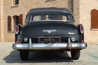 Dodge Ostatní modely V-EIGHT 1953