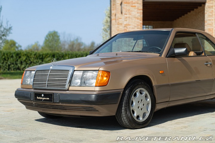 Mercedes-Benz 300 CE 1988