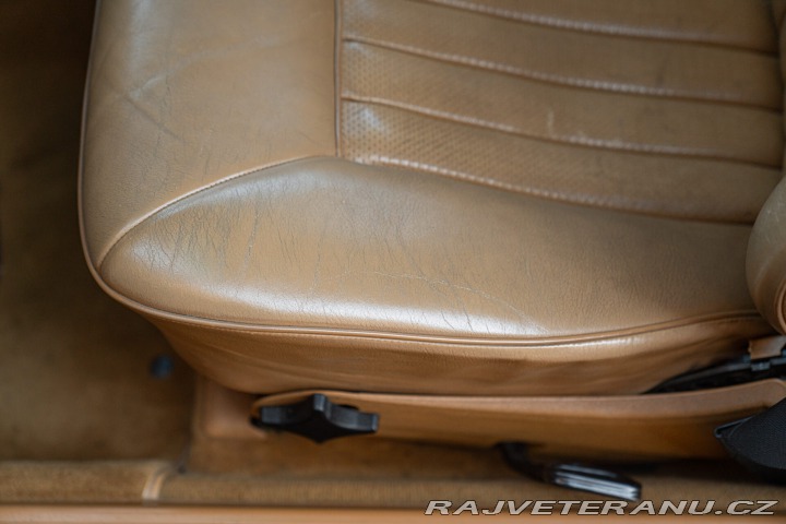 Mercedes-Benz 300 CE 1988