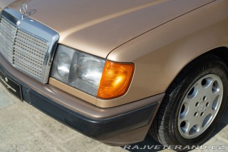 Mercedes-Benz 300 CE 1988