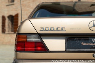 Mercedes-Benz 300 CE 1988