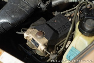 Mercedes-Benz 300 CE 1988