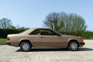 Mercedes-Benz 300 CE 1988