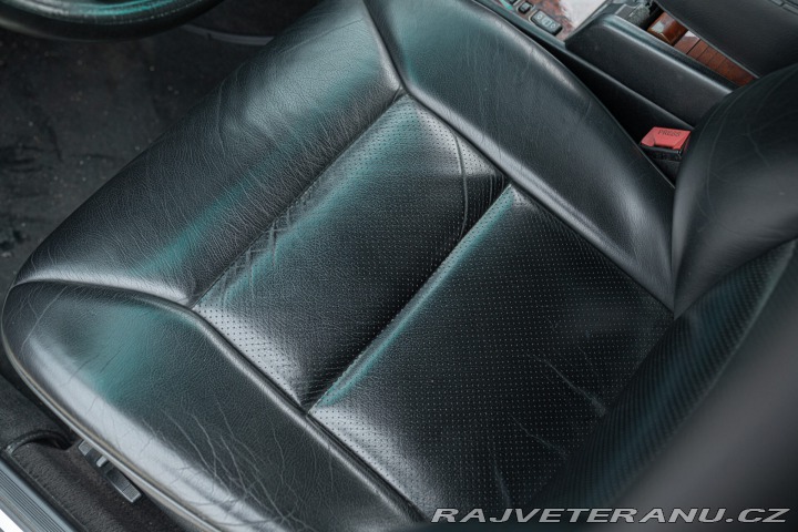 Mercedes-Benz 320 E 1993