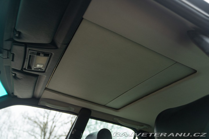 Mercedes-Benz 320 E 1993