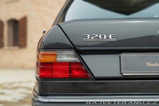 Mercedes-Benz 320 E 1993