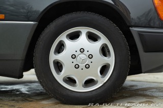 Mercedes-Benz 320 E 1993