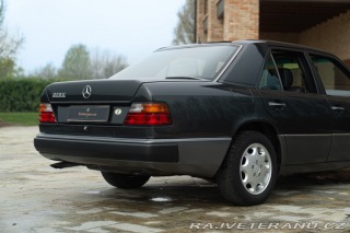 Mercedes-Benz 320 E 1993