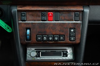 Mercedes-Benz 320 E 1993