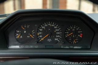 Mercedes-Benz 320 E 1993