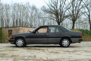 Mercedes-Benz 320 E 1993