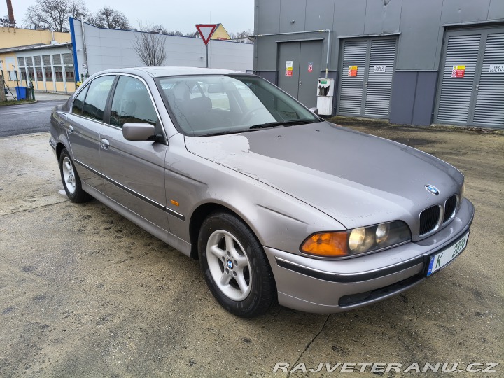 BMW 5 520 e39 6 valec 1996