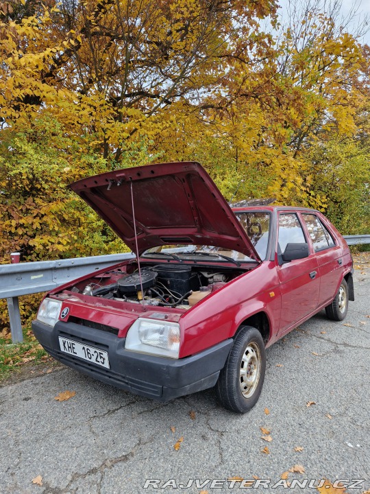 Škoda Favorit 135 lux 1990