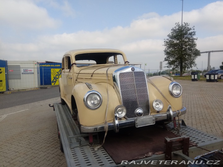 Mercedes-Benz 220 W187 1952