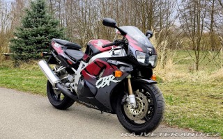 Honda CBR 900 RR Fireblade 1995