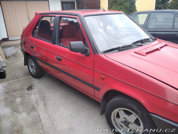 Škoda Favorit 135 LX 1993