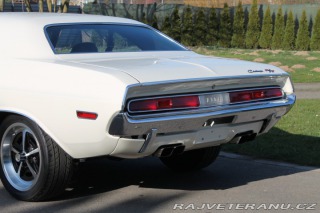Dodge Challenger R/T clone, 440, manuál 1970